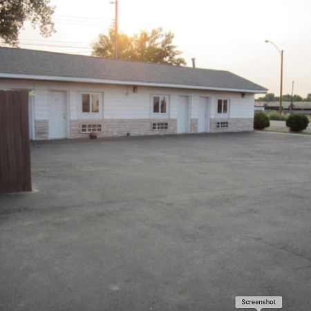 Montana Inn Near Little Big Horn Battlefield-Pompey Piller-Colstrip Forsyth Exterior foto